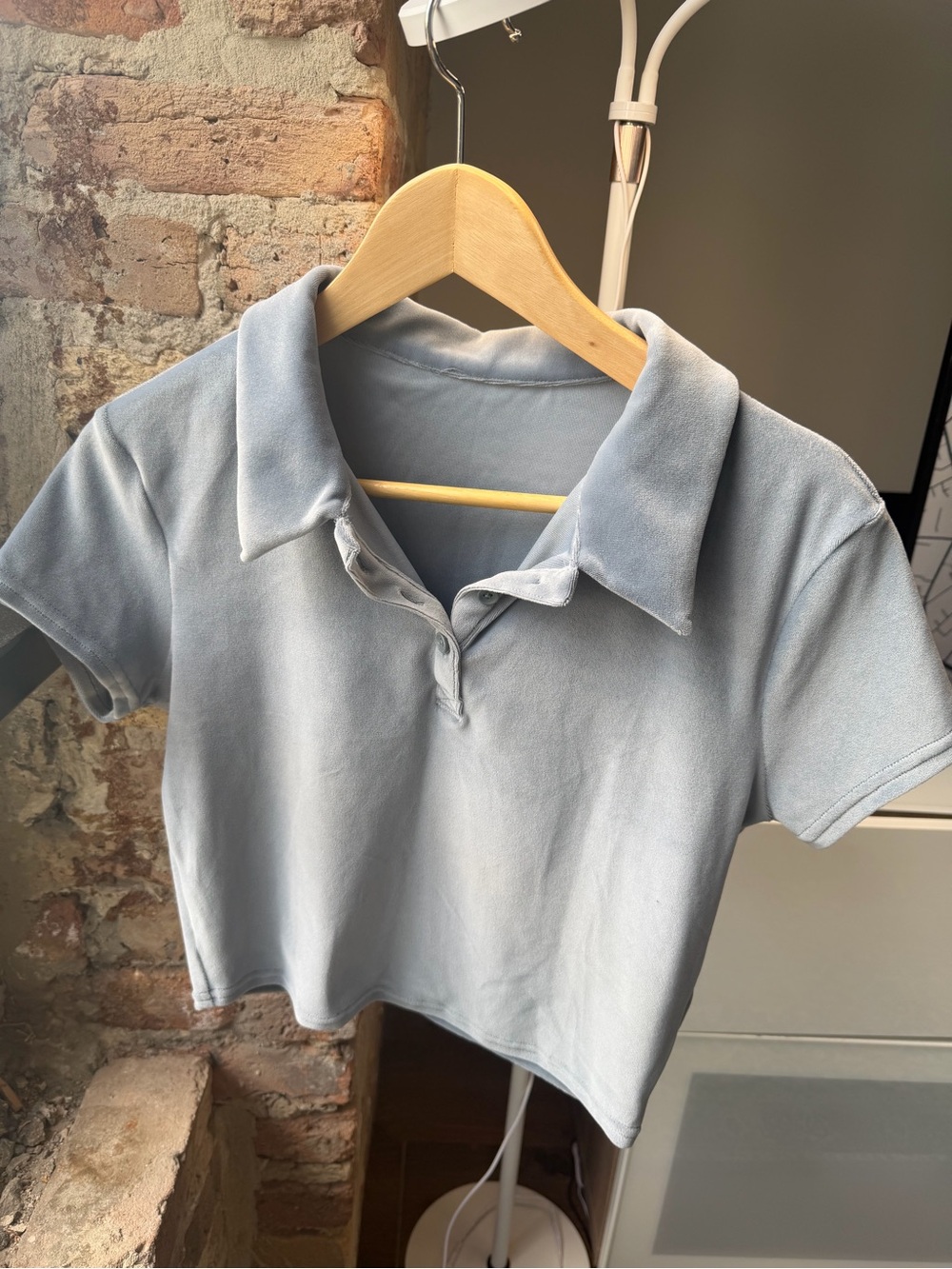 Alo Yoga Velour Choice Polo Cropped Baby Tee in Velvet Steel Blue Size Medium